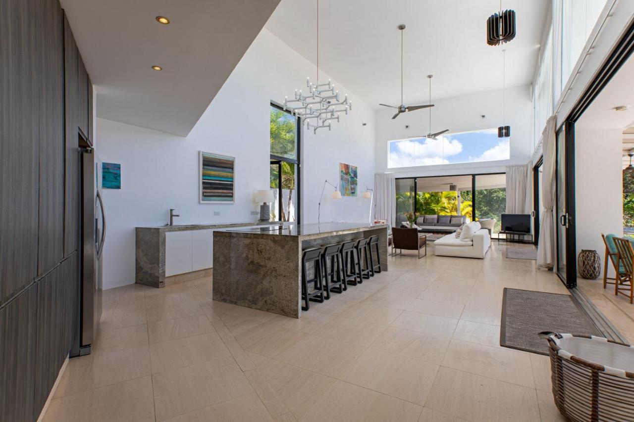 Atelier By Barbados Sothebys International Realty Villa Saint James Exteriör bild